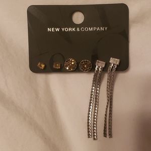 NEW YORK & COMPANY EARRINGS